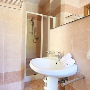 Camera standard con letto queen size